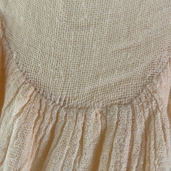 Jen’s Pirate Booty, Gauzy cotton boho style top/coverup. Pale peach. Size M. - Picture 8 of 9